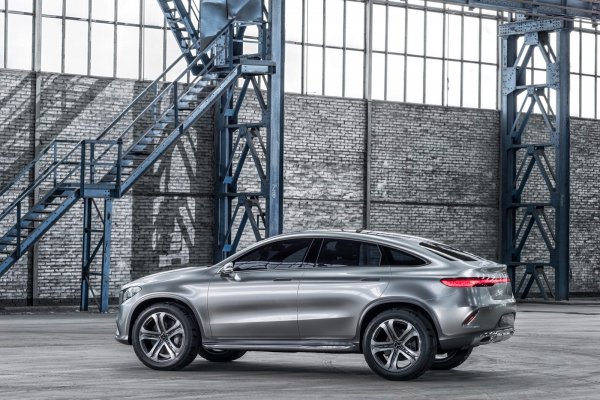 Концепцията Mercedes-Benz Coupe SUV