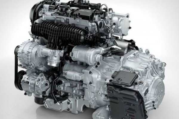 От мотора с обем 2,0 литра са измъкнати 320 к.с. и 400 Нм, като той може да бъде поръчан от клиентите на второто поколение на XC90, S90 и V90. Двигателят се съчатава с 8-степенна автоматична скоростна кутия Geartronic на японски производител Aisin. В търсена на допълнителна мощност Volvo прибави към T6 електромотор, за да се получи T8 Twin Engine. 
