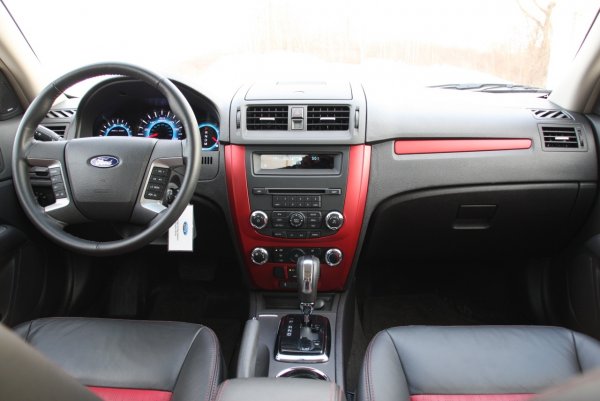 Ford Fusion Sport 2010
