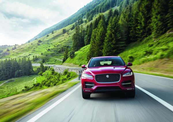 Jaguar F-PACE