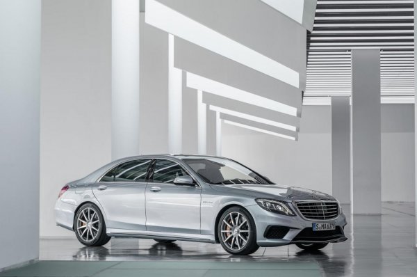 Mercedes-Benz S63 AMG