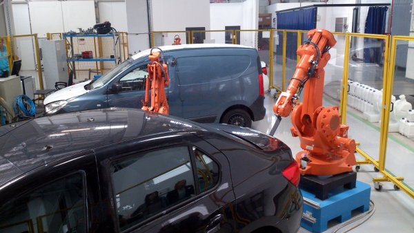 В кухнята на автомобилите Dacia