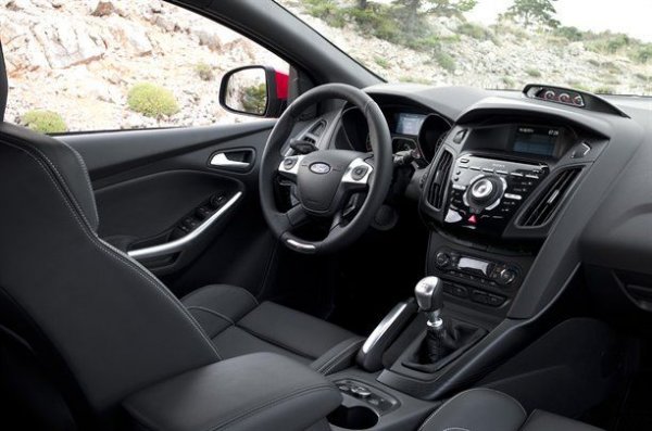 Франкфурт 2011 - Ford Focus ST