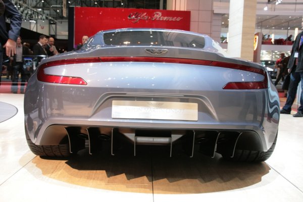 Женева 2009 / Aston Martin One-77