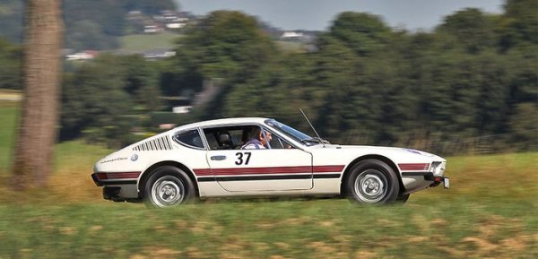 Заради ограничения бюджет е трябвало да се използва вече съществуващо шаси, като работата стартира през 1969 година