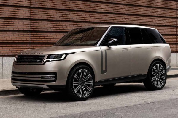 Това е наистина луксозен SUV с много добре обмислен дизайн, но подобно на други автомобили в този списък е скъп и търсен от крадците.

Британската компания също така има определени дългосрочни проблеми с надеждността на моделите си. А ако към това добавим и факта, че средно в САЩ всяка година се крадат цели 540 екземпляра от този модел...
