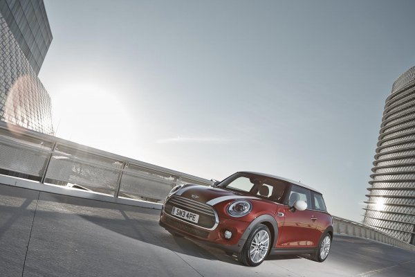 Новото MINI
