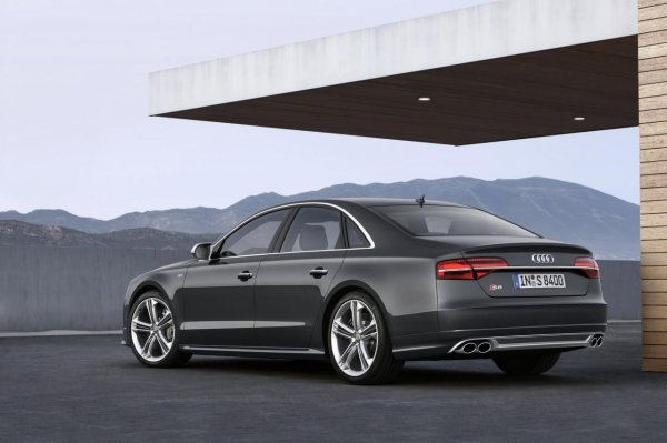 Обновените Audi A8/S8