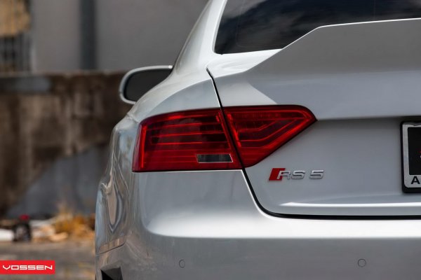 Audi RS5 от OSS Designs и Vossen