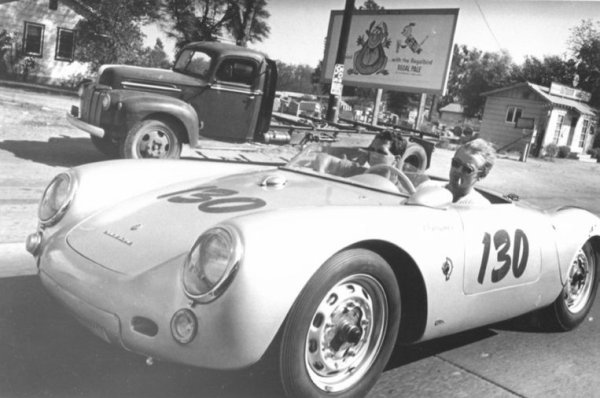 4-степенната трансаксиална кутия на поршето на Дийн бе пусната на търг през тази година и се оказа всъщност най-коментираната от над 20-те хиляди сделки на Bring a Trailer. Парчето метални отпадъци с легендарна история се продаде за 382 000 долара - цената на няколко чисто нови Porsche 911. 
