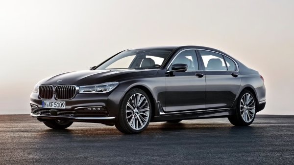 Оценка за качество и надеждност - няма

Справедлива покупна цена - 19 969 долара

Брой сервизни акции - 0

Жалби в NHTSA - 9