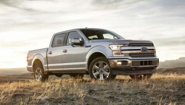 Един американски автомобил също беше на върха по продажби в света, при това за период от три години. През 2016, 2017 и 2018 г. Ford F-Series е неизменен лидер в класацията, като за първата от тези три години записа и най-добрия си резултат – 1,076 млн. единици. Пикапът неизменно е №1 в САЩ от 1981 г.