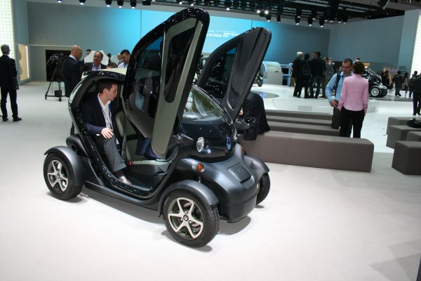 Женева 2012 / Renault Twizy