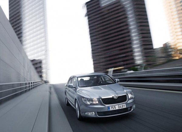 Skoda Superb (2009)