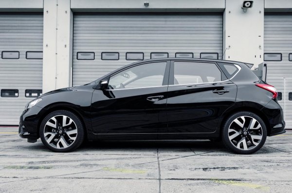 Nissan Pulsar Sport Edition