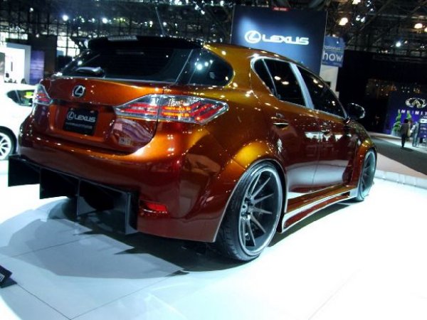 Lexus CT 200h от Fox Marketing (300 к.с.)