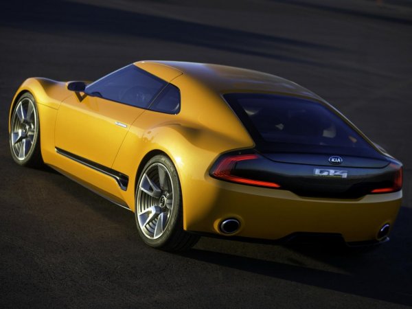 Kia GT4 Stinger concept
