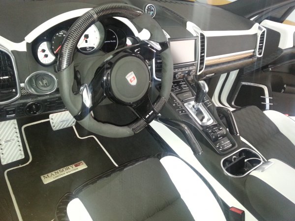 Porsche Cayenne Turbo S Mansory на Кристияно Роналдо