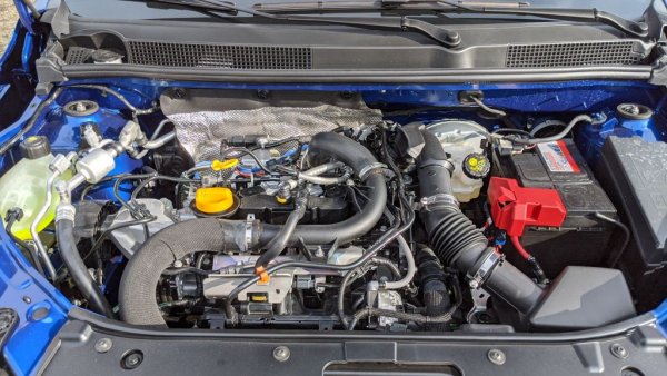 "Какъвто искате двигател, стига да е еднолитров и с 3 цилиндъра"