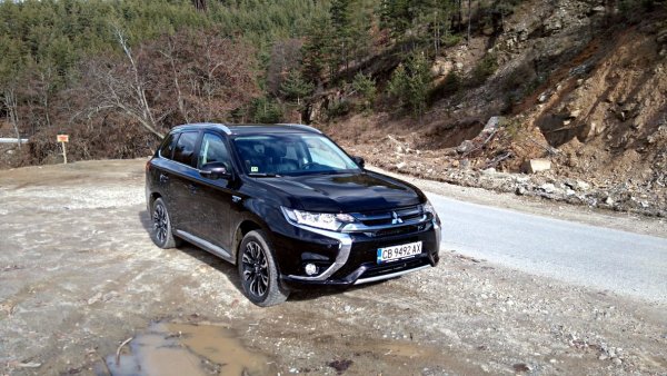 Mistsubishi Outlander PHEV