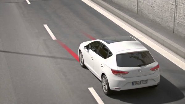 Границата между нуждата от помощ и здравия разум е поставена приблизително тук и много системи имат смисъл само за определени целеви групи - например, ако прекарвате 40 000 километра годишно по магистрали. Това означава претегляне на нещата, не на последно място защото системите за помощ често са групирани в скъпи пакети.
Оценка: можете да ги имате, но не е нужно