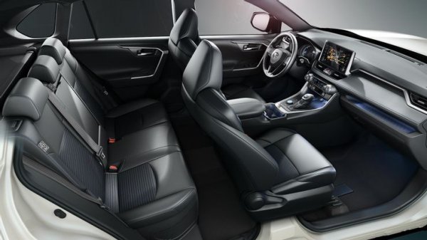 По-ниската начална цена не означава задължително по-ниско качество. Nissan Kicks стартира от 18 870 долара, а Mazda CX-3 - от 20 390 долара. В същото време Jeep Renegade започва от 22 275 долара, а Buick Encore - от 23 200 долара. Разликата може да е малка, но не е без значение, тъй като за нея могат да поръчат някои допълнителни екстри.