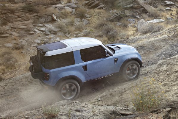 Land Rover DC100 и DC100 Sport