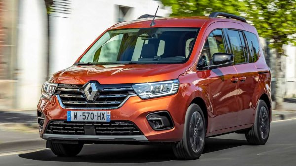 През 1997 г. Renault Kangoo е първият ван от този тип, който има до две плъзгащи се странични врати. Третото поколение е на пазара от средата на 2021 г. с обща дължина 4,49 метра.
Kangoo E-TECH е с чисто електрическо задвижване разполага с мощност от 122 к.с. и пробег от малко под 290 километра. 

Може да носи до 2500 литра багаж. Версиите с двигател с вътрешно горене са оборудвани с бензинов мотор със 130 к.с. или дизели със 75, 95 или 115 к.с.