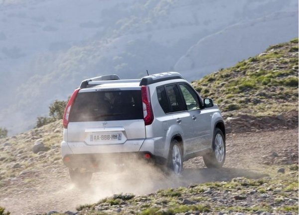 Nissan X-Trail  2011