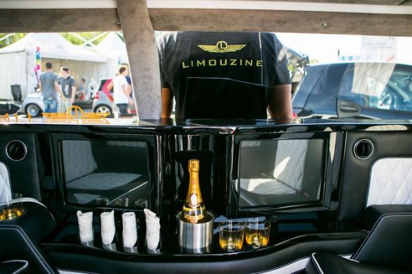 Лимузина Smart ForTwo от немското ателие Limouzine