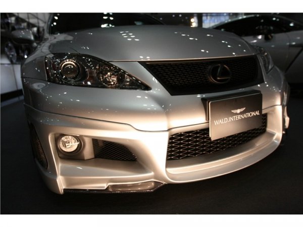 Lexus IS F Black Bison Edition от WALD / Токио 2009
