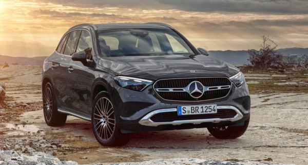 Volkswagen Caddy - 280, Volkswagen Arteon - 280, Dacia Spring - 279, Ford Ranger - 275, VW Golf - 274, Toyota Yaris - 269, Tesla Model Y - 262, Opel Corsa - 260, Hyundai i30 - 258, VW T-Cross - 252, Mercedes GLC - 250, Opel Crossland - 246, Toyota Aygo X - 246, VW Tiguan - 233, Renault Arkana - 232, Dacia Logan - 228, Ford Transit Custom - 228, Skoda Scala - 226, Skoda Fabia - 220, Kia xCeed - 216, Mercedes Sprinter - 215.

НА СНИМКАТА: Mercedes GLC е най-продаваният модел в премиум сегмента у нас
