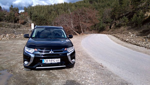 Mistsubishi Outlander PHEV