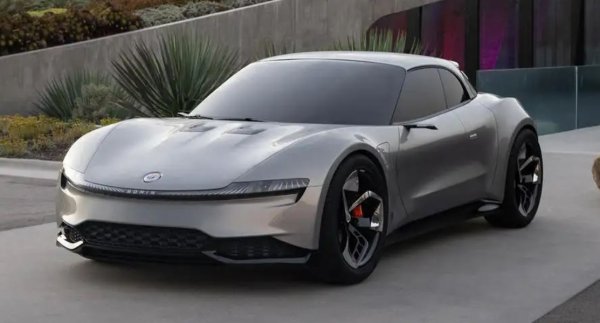 Всяка марка, която си струва да бъде разглеждана, се нуждае от флагман. При Fisker това е колата. Кабриолет, за който се твърди (може би оптимистично), че предлага пробег от над 960 км при мощност от 1000 к.с. Разработката ще се проведе в новото съоръжение на Fisker Magic Works в Обединеното кралство, като началото на производството е предвидено за края на 2025 г.