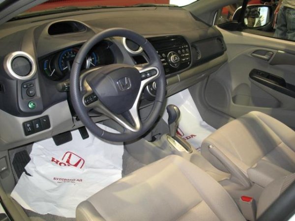 Honda Insight Hybrid / Автомобилен салон София 2009