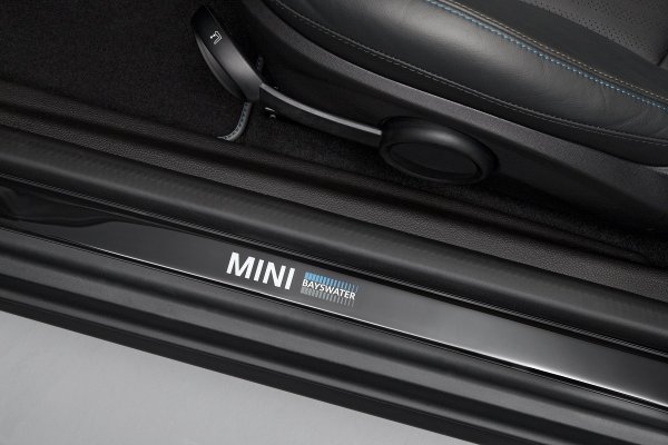 MINI Cooper S Bayswater - класическият разбойник