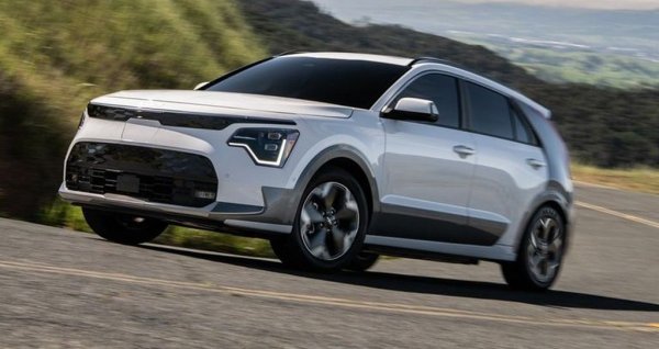 Електрическият кросоувър на Kia може да се похвали със 77% ръст спрямо миналата година. По-голямата част от него е заслуга на поръчка от таксиметрова компания. 
