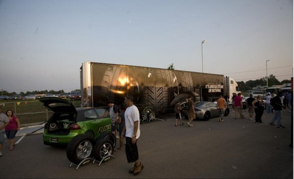 Тунинг изложението HIN Night Shift в Северна Калифорния