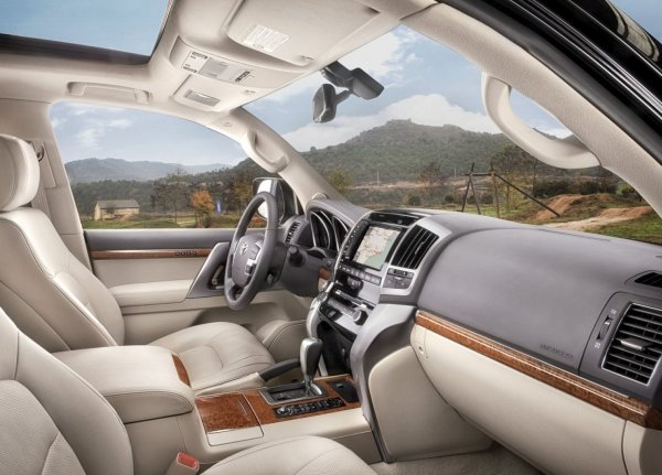 Toyota Land Cruiser 2013 - (версия за Америка)