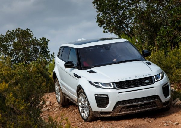 Над 25% от собствениците на модела са се обърнали към сервиза, докато автомобилът им е бил все още в гаранция, показва статистиката. При него проблемите се идентични с тези на Land Rover Discovery Sport, което не е изненада, тъй като двата модела са на една и съща платформа. Съответно и разходите са същите като стойност.
