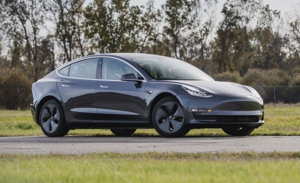 Амортизация за 5 години - 65,2% 

Разлика спрямо препоръчаната от производителя цена като нов - 52 165 долара.