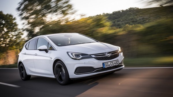 Opel Astra с пакет OPC Line