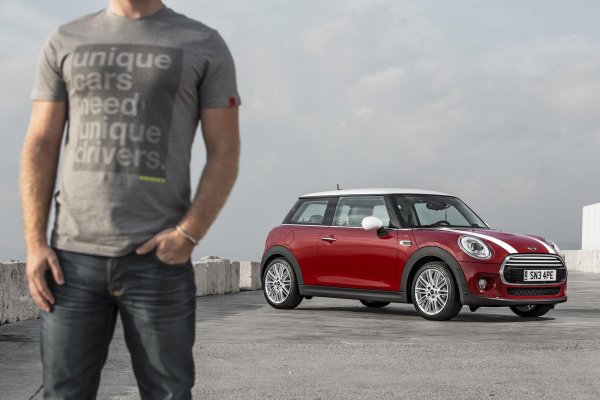 Новото MINI