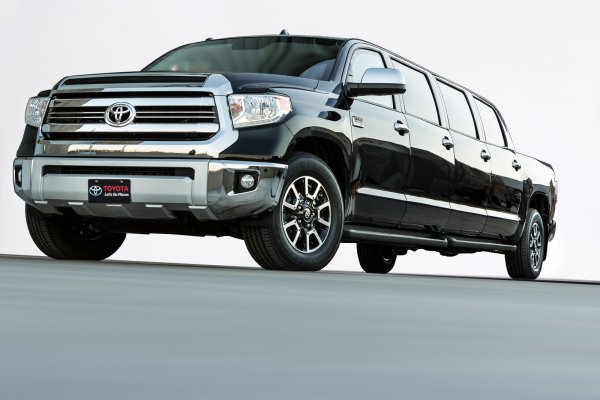 Toyota Tundrasine - удължена версия на Toyota Tundra