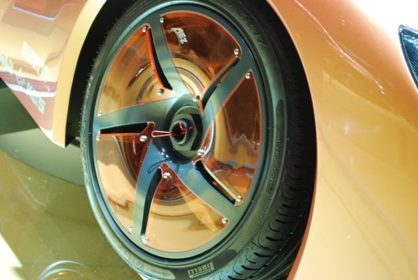 Женева 2009 / Rinspeed iChange 