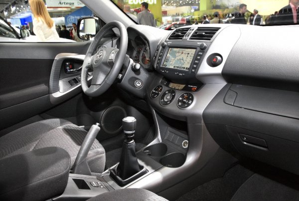 Toyota RAV 4 2,2 D-4D. Photo: UnitedPictures/Manfred Zimmermann