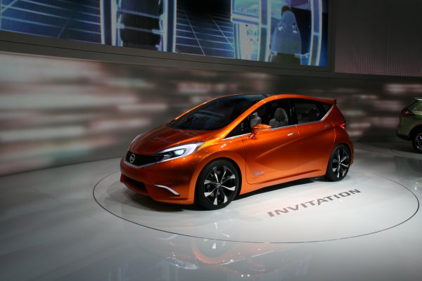 Женева 2012 / Nissan Invitation Concept