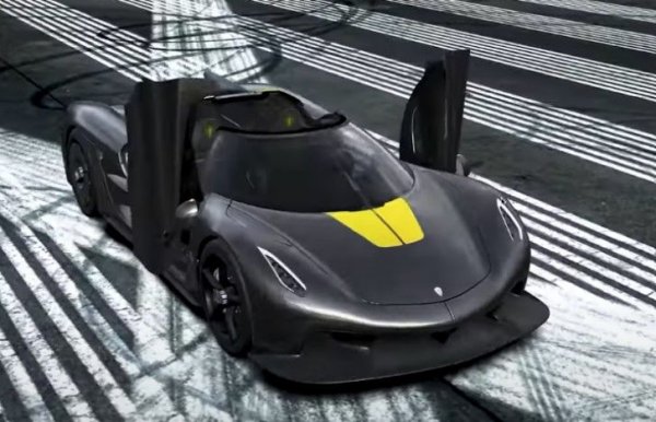 Тази опция граничи с лудост, но не се изненадвайте, че има хора, които се възползват от нея и затова Koenigsegg я поставят на първо място в списъка. Тези близо половин милион долара отразяват уникалността на материала Koenigsegg Naked Carbon (KNC), като и усилията в процеса на производство, но все пак това са много пари, още повече, че сама кола струва 3 милиона долара.

Съответно, това е най -скъпият вариант за Jesko, но и другите варианти на материали за каросерията не са кой знае колко по-евтини. Зеленият оттенък от въглеродни влакна струва 346 100 долара, предлага се и &bdquo;прозрачен&ldquo; карбонов корпус на цена от 292 000 долара.