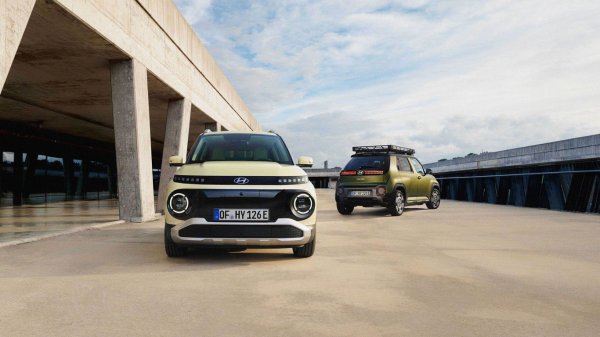 Новият модел на Hyundai с 46 kWh батерия осигурява пробег до 295 км. При цена, започваща от 25 400 евро, цената на километър е 86 евро, което го прави един от лидерите сред електрическите автомобили за града.