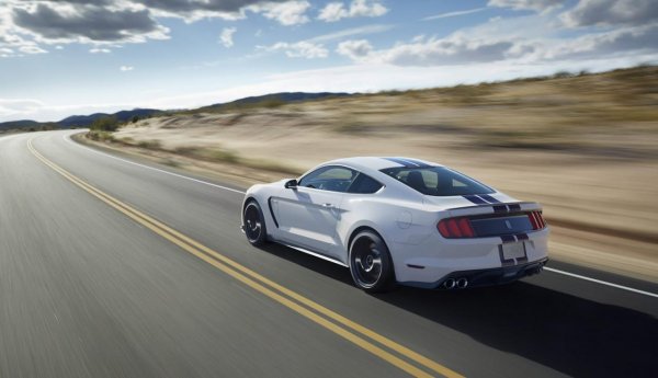 Ford Shelby GT350 Mustang 